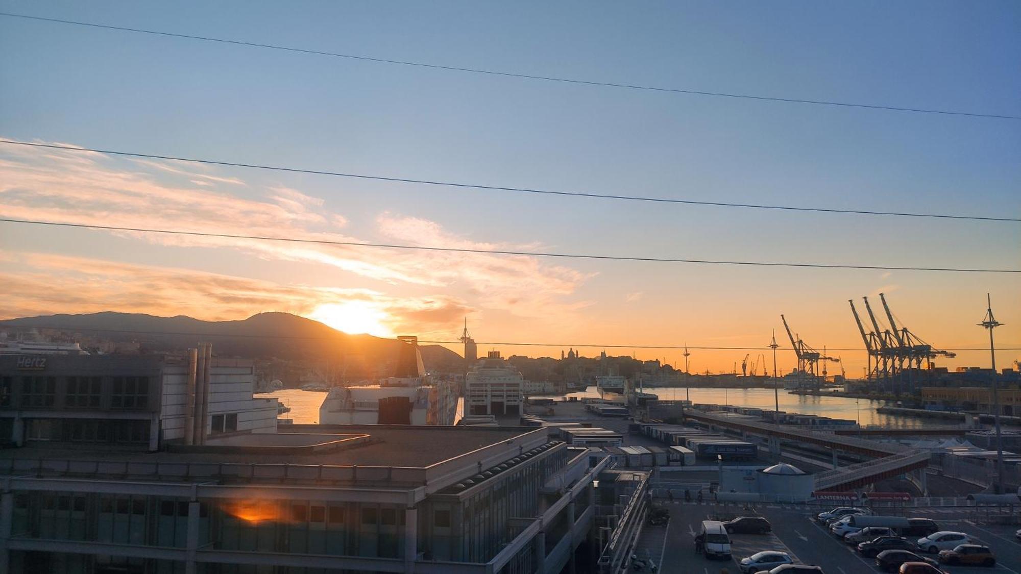 Mare E Monti Hotel Genoa Luaran gambar
